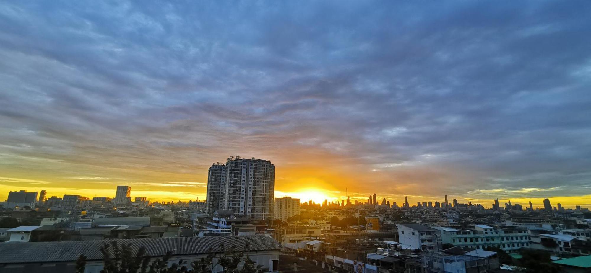 Suncity Condo Бангкок Экстерьер фото